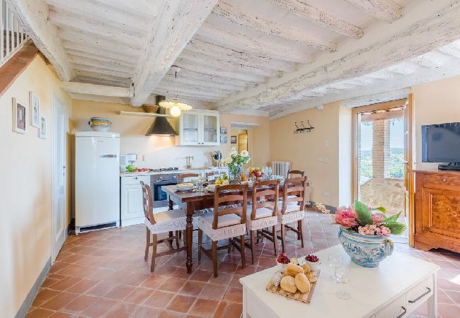 Villa in San Gennaro - PODERE OASI Villa in San Gennaro - PODERE OASI