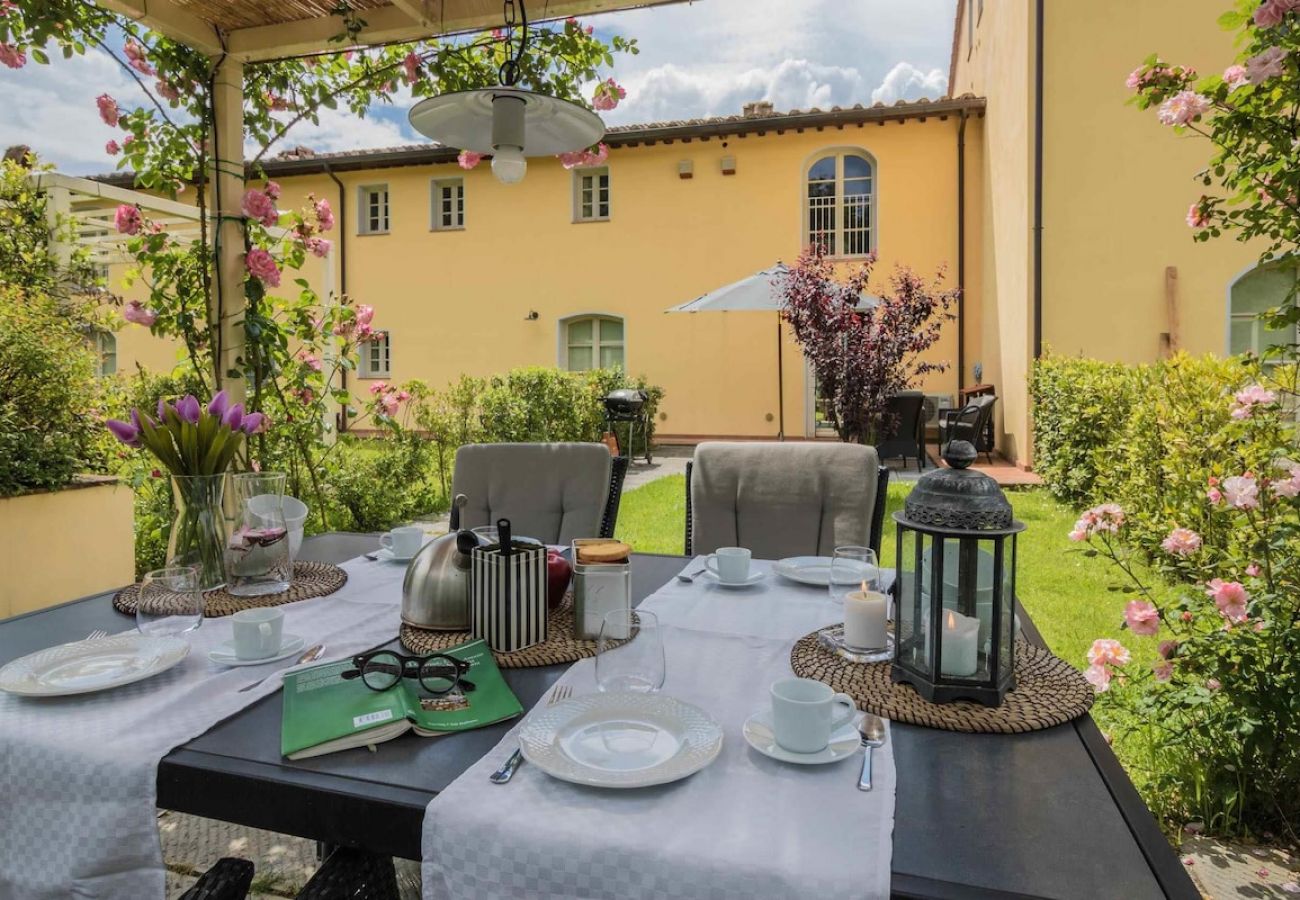 Apartment in Lucca - MANDOLO