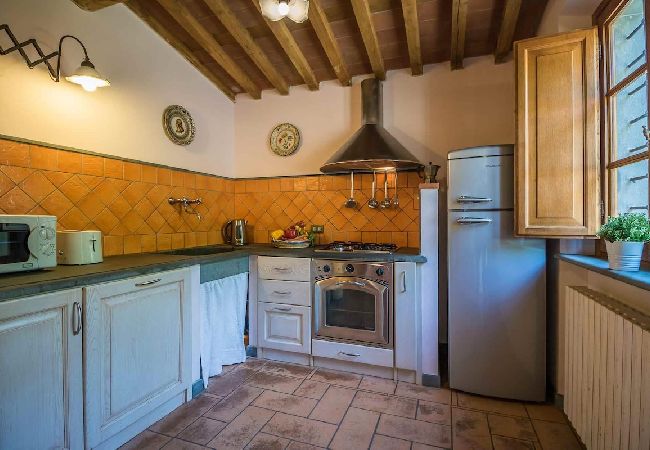 Villa in Matraia - PODERE ALTE Villa in Matraia - PODERE ALTE