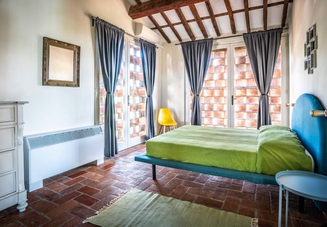 Farm stay in Segromigno in Monte - BORDO 4 Farm stay in Segromigno in Monte - BORDO 4