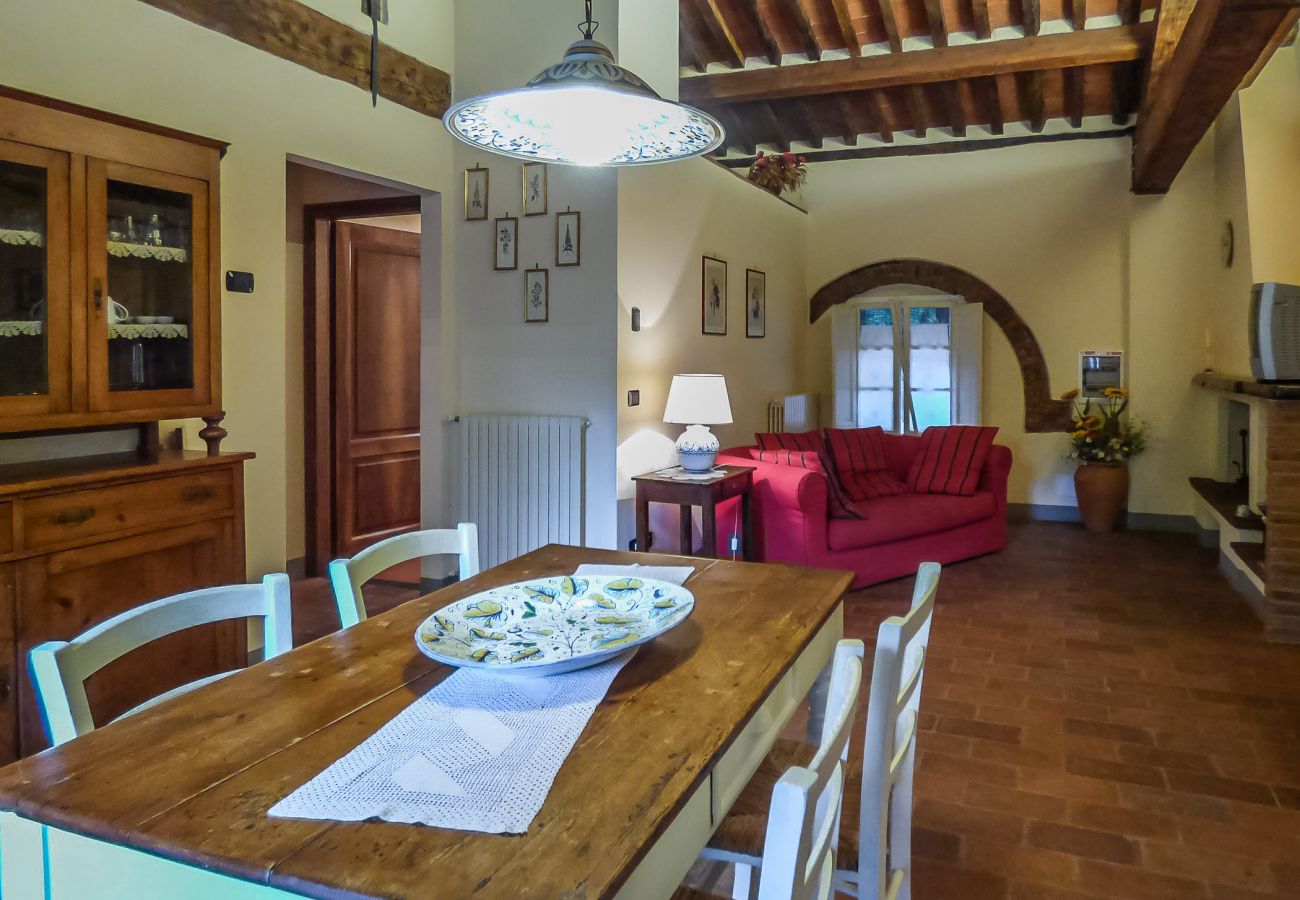 Apartment in Segromigno in Monte - ROSI T