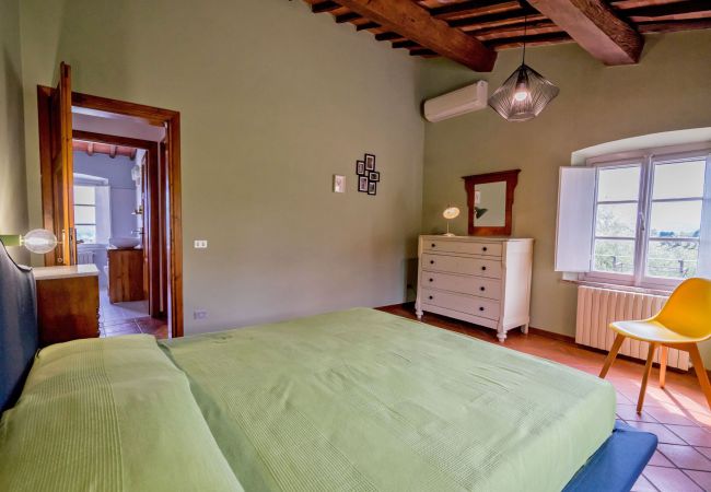 Farm stay in Segromigno in Monte - BORDO 3 Farm stay in Segromigno in Monte - BORDO 3