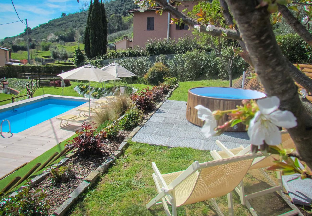 Apartment in Colle di Compito - COMPITO PP