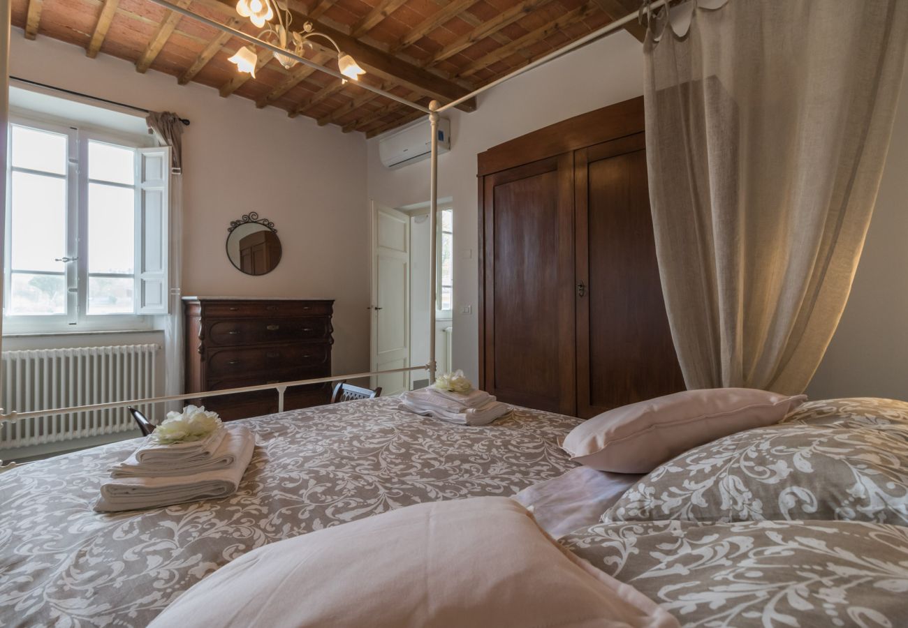 Apartment in Capannori - CHIARO TO