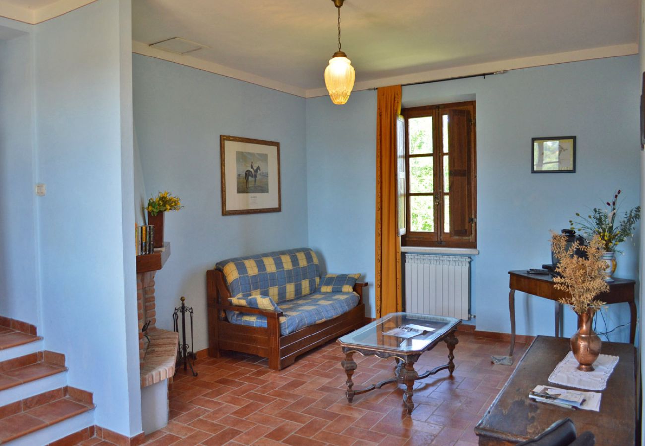 Apartment in Asciano - LOGGI PP010